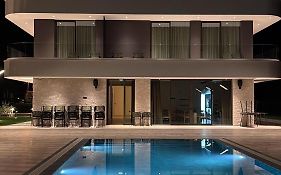 Hotel Dado